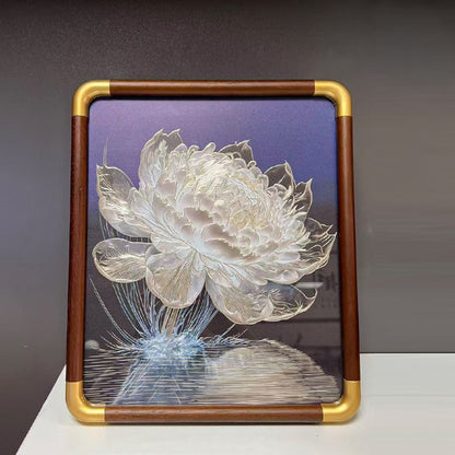 Authentic Chinese Intangible Cultural Heritage Copper Art – Hand-Chiseled Lucky Water Lily with Light & Shadow Effect, Exquisite Desk Sculpture for Gifting