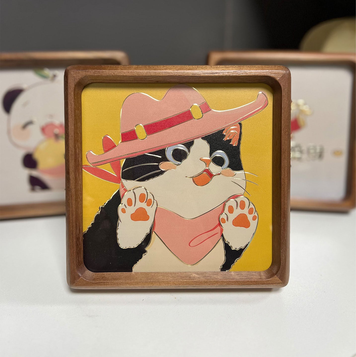 Adorable Kitten Copper Relief Sculpture – Exquisite Hand-Engraved Artisan Craft for Desk or Tabletop, Perfect Gift for Housewarming or Birthdays